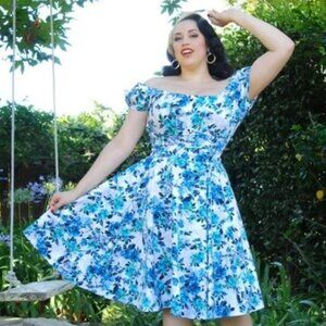 Pinup Couture 2X Floral Peasant Top Pinup Girl Clothing